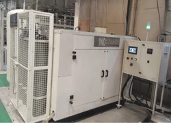 Nitrogen booster compressor machine